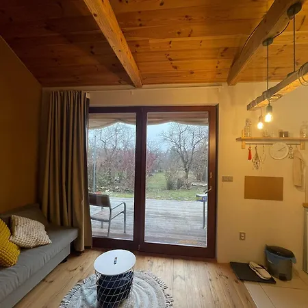 Feriehus Small House With A Garden In The Heart Of Slavkov