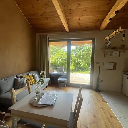펜션 Small House With A Garden In The Heart Of Slavkov *